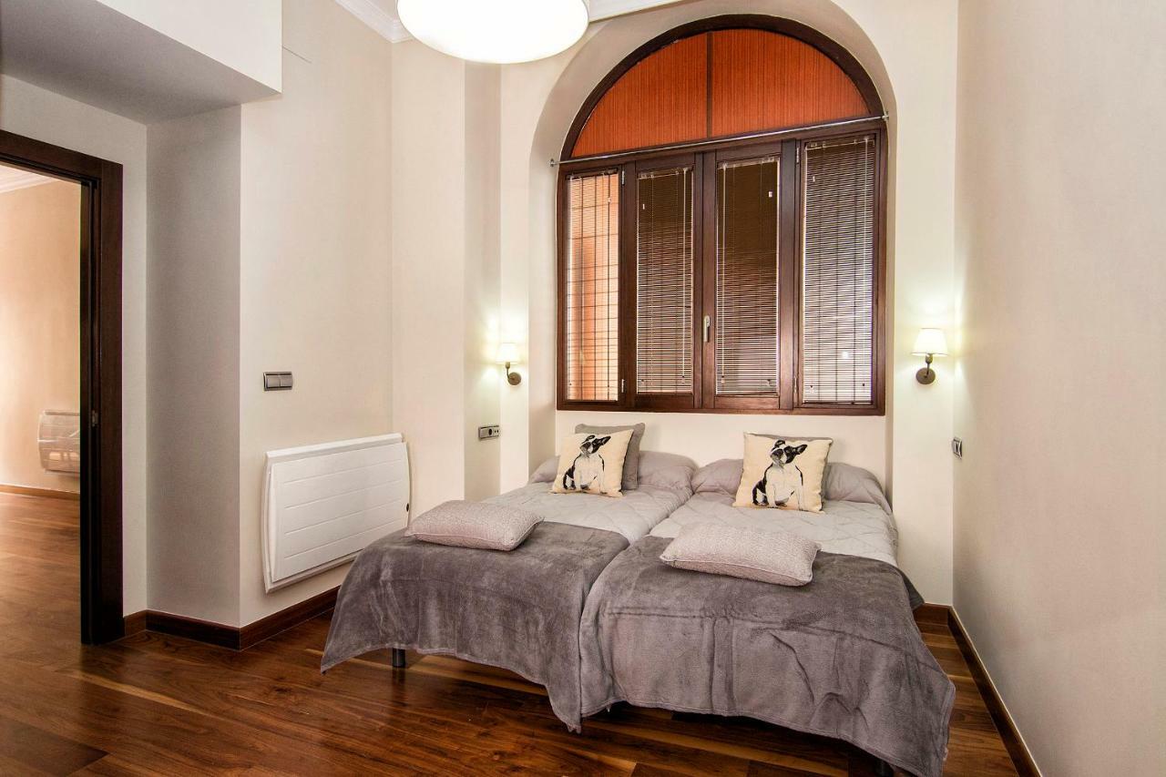 Apartamentos Palacio De Los Jeronimos Granada Ngoại thất bức ảnh
