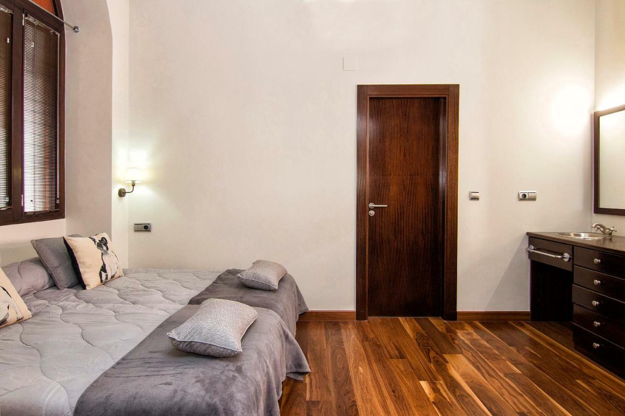 Apartamentos Palacio De Los Jeronimos Granada Ngoại thất bức ảnh
